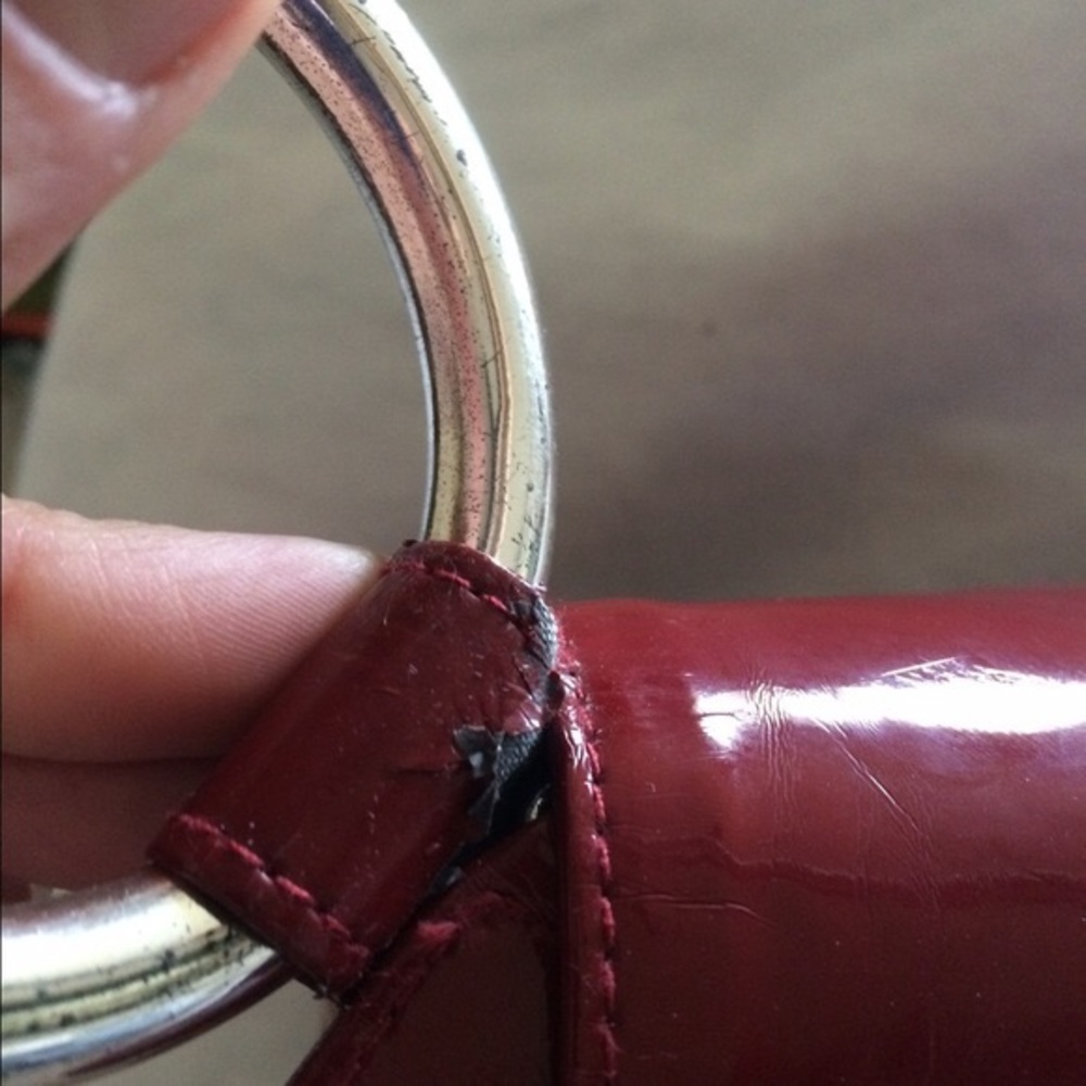 💎 STUNNING 💎 Sequoia Red Patent Leather Bag - Picture 5 of 5